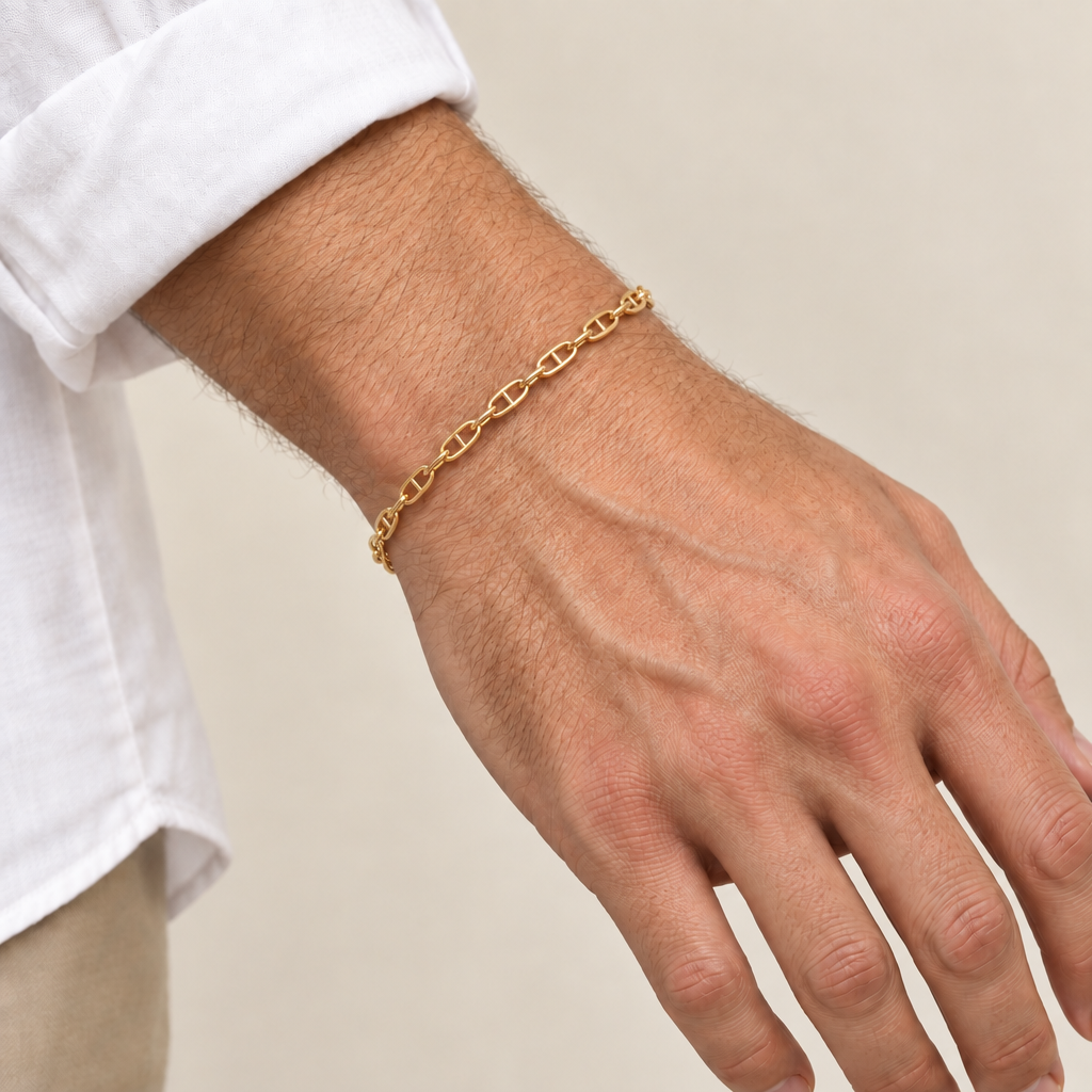 Bracciale traversino vuoto oro giallo 18kt 20cm indossato