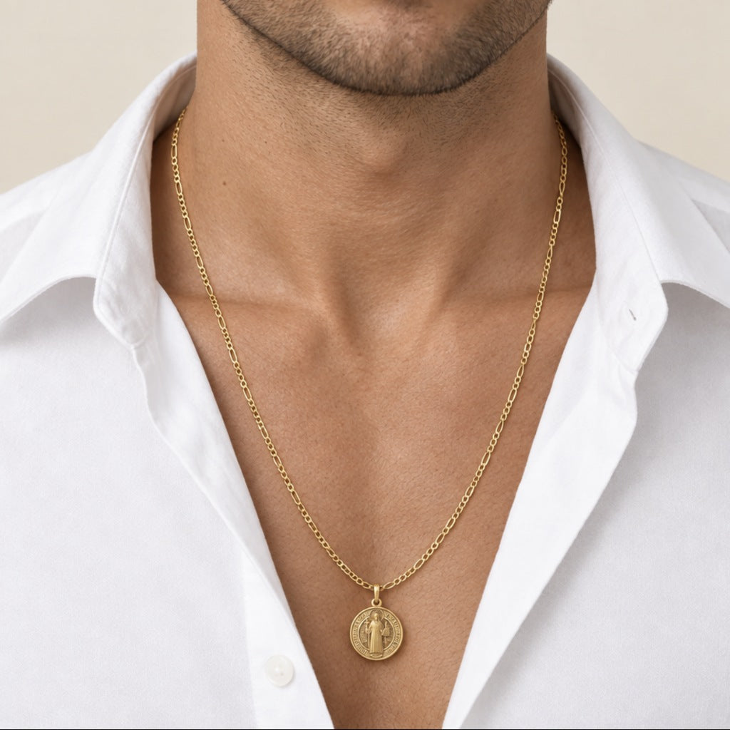 Ciondolo San Benedetto mis. 2 con catena figaro 2,5mm 60cm, oro 18kt Ø 1,5cm