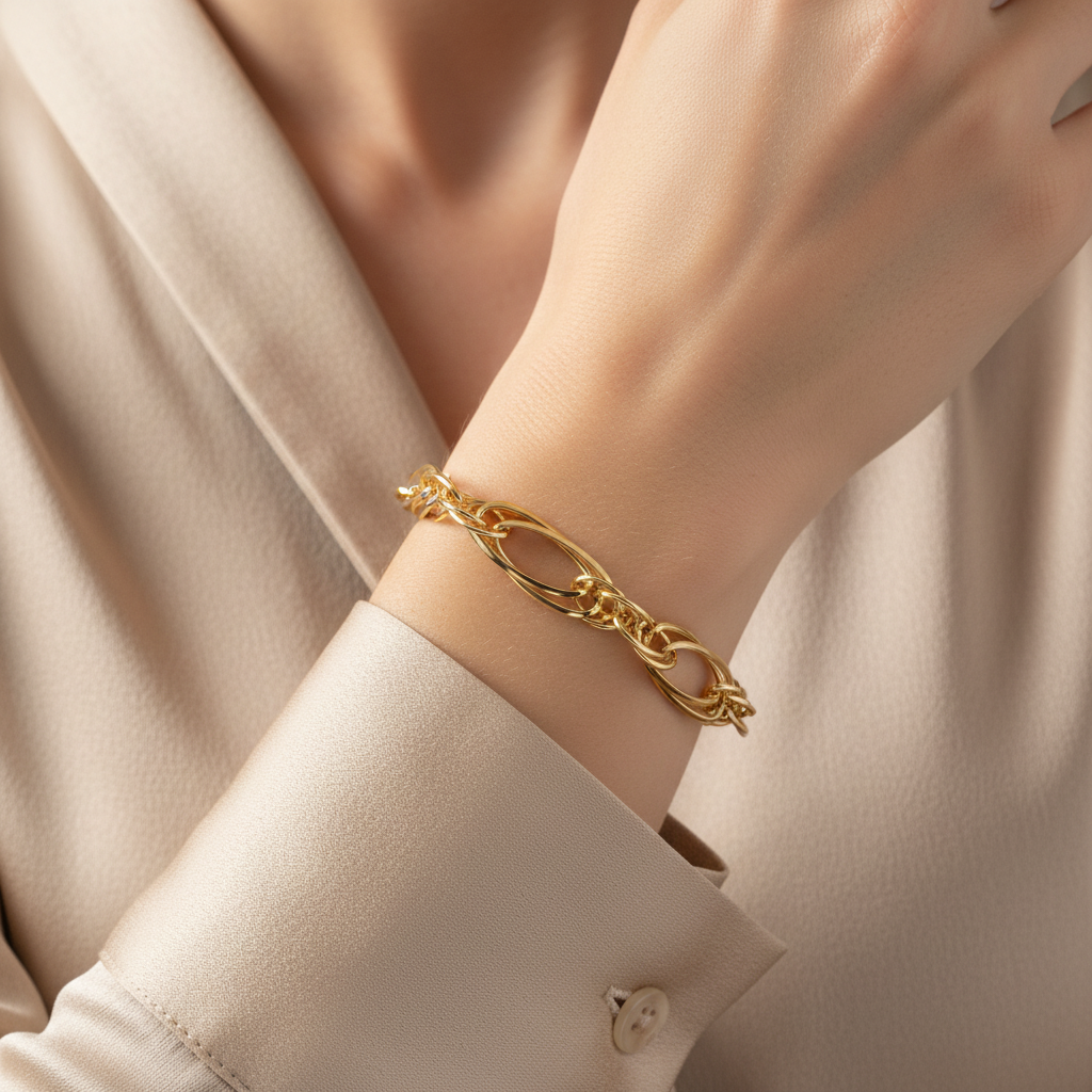 Bracciale catena vuota scalare indossato