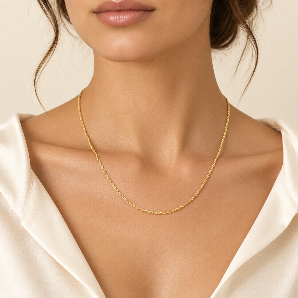 Girocollo fune laser oro giallo 18kt 2,1mm 45cm indossato